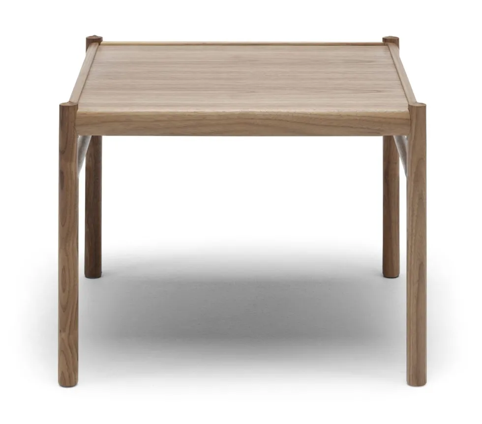 OW449 Colonial table