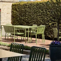 Palissade table 170