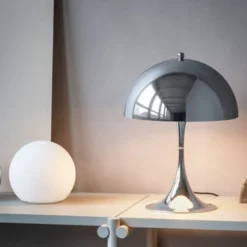 Panthella 250 portable bordslampa