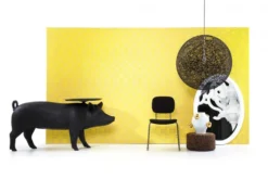 Pig table sidobord