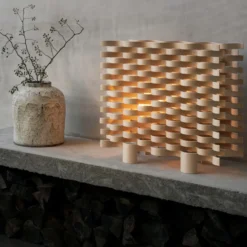 Pile bordslampa