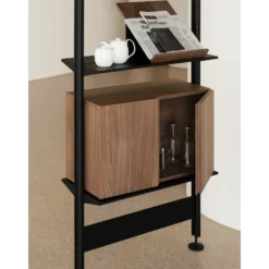 Pira Magazine shelf