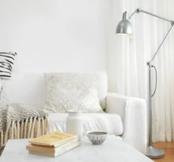 PJ80 golvlampa