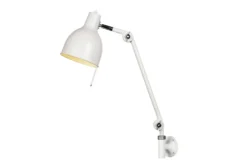 PJ72 vägglampa