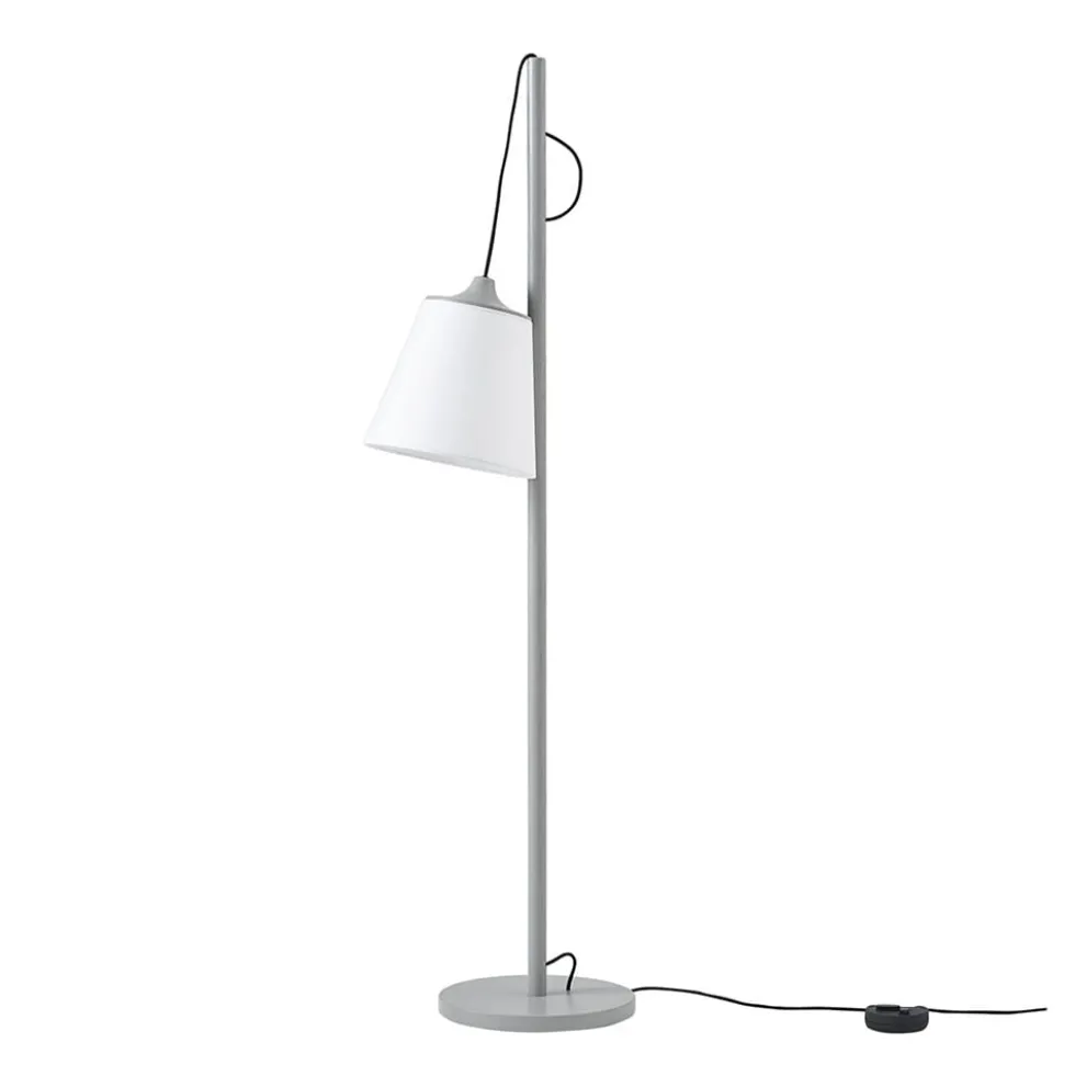 Pull golvlampa
