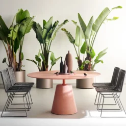 Rock Table matbord