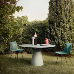 Rock Table matbord