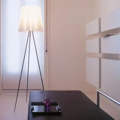Rosy Angelis golvlampa