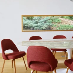 Saarinen Conference chair walnut