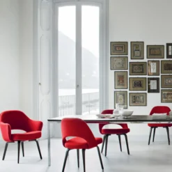 Saarinen Conference chair walnut