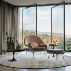 Saarinen Round Table sidobord