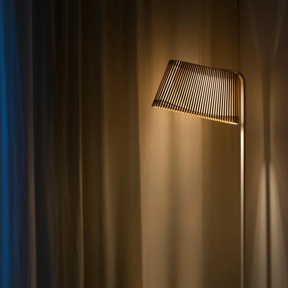 Secto Petite 4610 golvlampa
