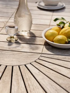Selandia table extendable