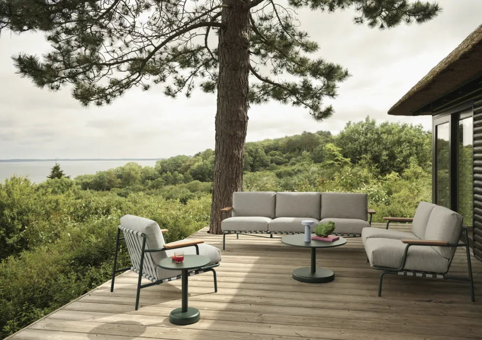 Settle Lounge Chair