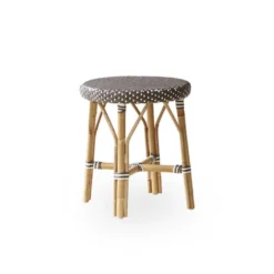 Simone stool