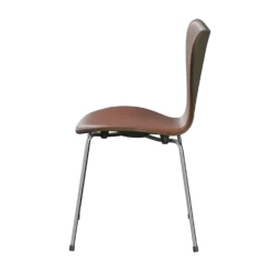 Sjuan 3107 stol framsidesklädd Essential läder