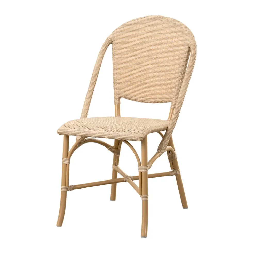 Sofie chair exterior