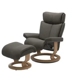 Stressless Magic M fåtölj Classic base med pall