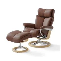 Stressless Magic S fåtölj & pall Signature base