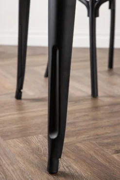 Tempe Rektangulära Matbord 140 x 80 Walnut