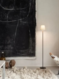 Tyra Floor Portable – Portabel golvlampa med dimmer