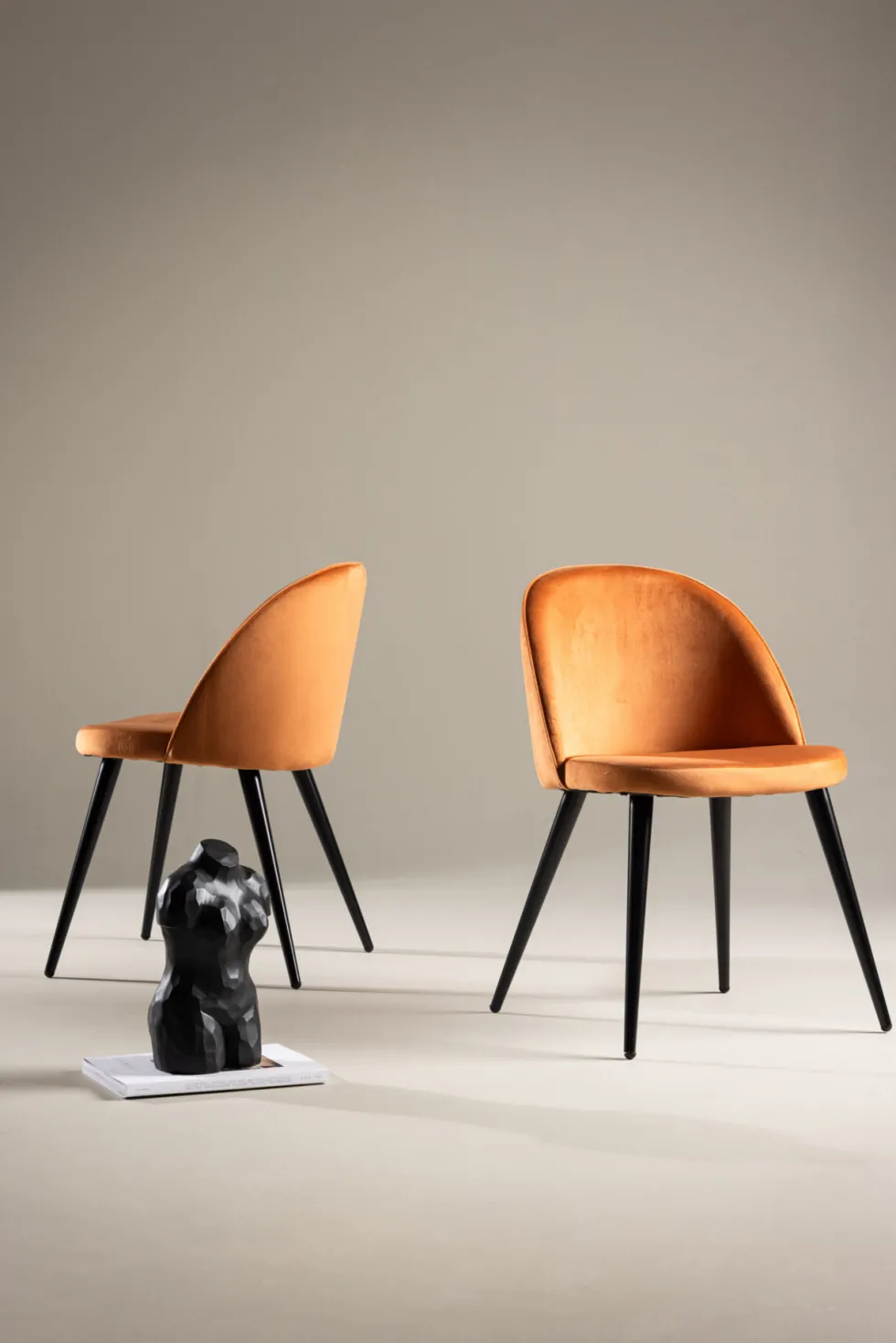 Velvet Matstolar Rostig orange