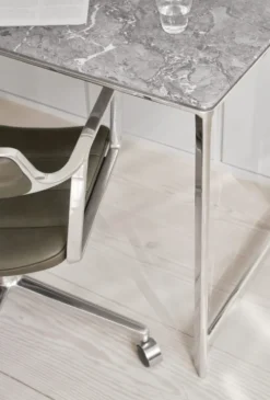 Vipp 430 Studio Desk