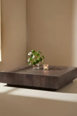 York Soffbord 80 x 80 Mocca
